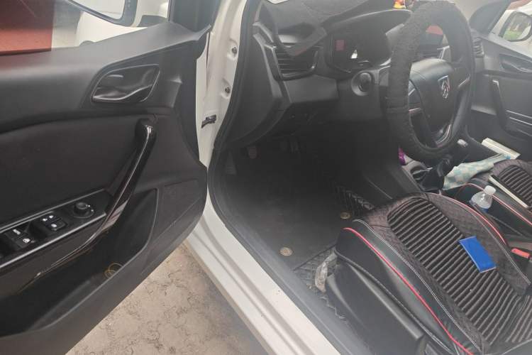 Used Baojun 310 2020 1.2L Manual Comfort Edition Driver Seat
