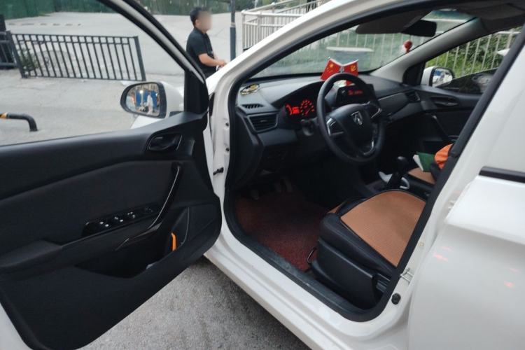 Used Baojun 310 2020 1.2L Manual Comfort Edition Driver Seat