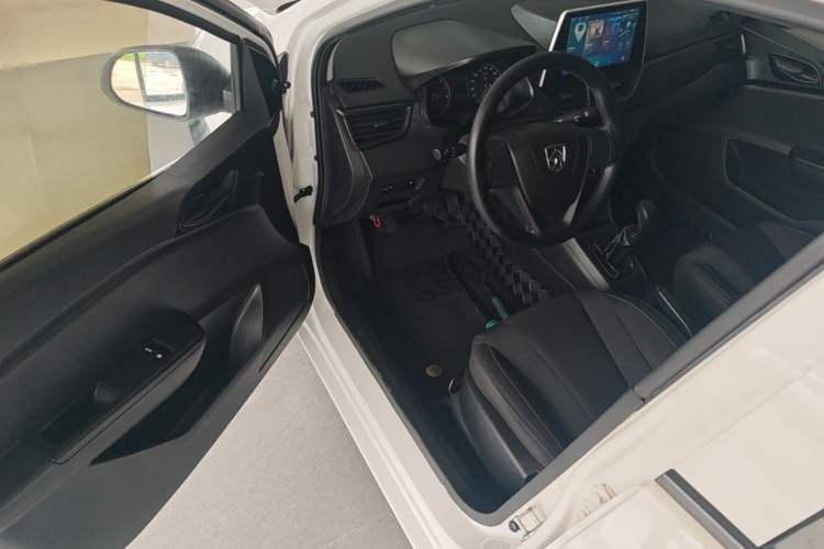 Used Baojun 310 2020 1.2L Manual Value Edition Driver Seat