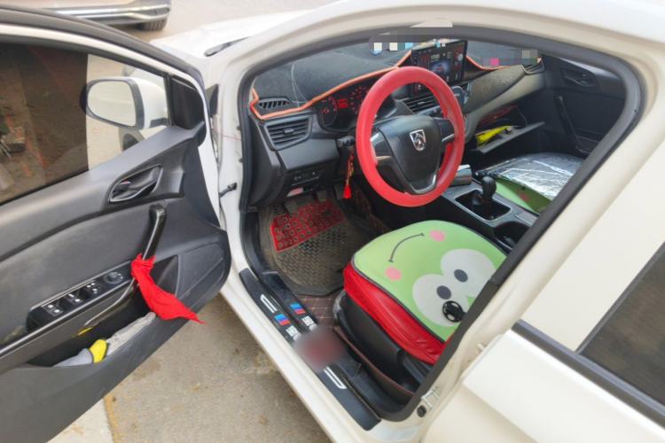 Used Baojun 310 2020 1.2L Manual Value Edition Driver Seat