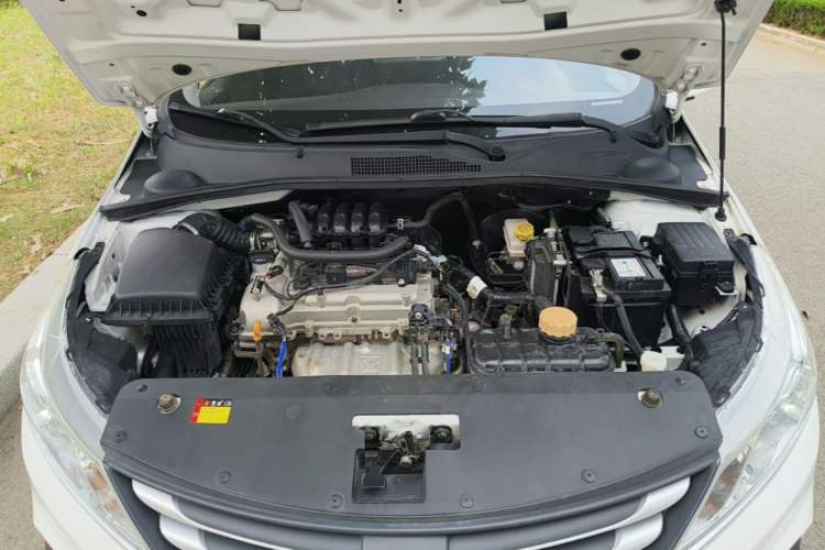 Used Baojun 310 2020 1.2L Manual Comfort Edition Engine Bay