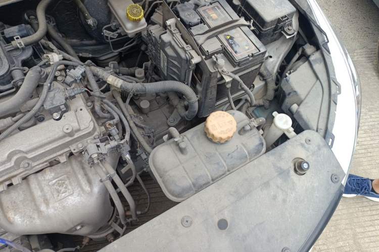 Used Baojun 310 2020 1.2L Manual Comfort Edition Engine Bay Left