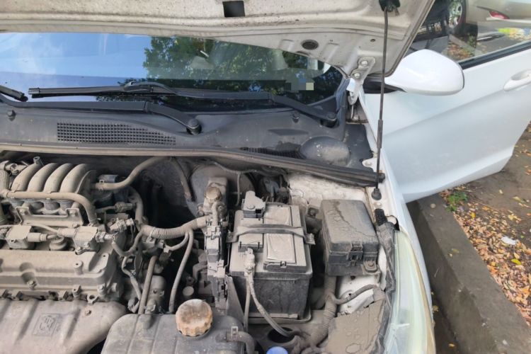 Used Baojun 310 2020 1.2L Manual Comfort Edition Engine Bay Left