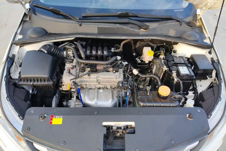 Used Baojun 310 2020 1.2L Manual Value Edition Engine Bay