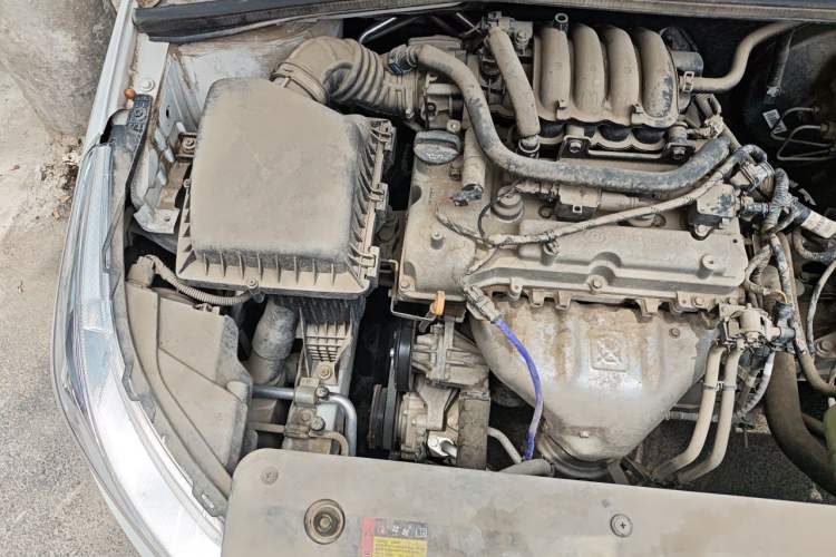 Used Baojun 310 2020 1.2L Manual Comfort Edition Engine Bay Right