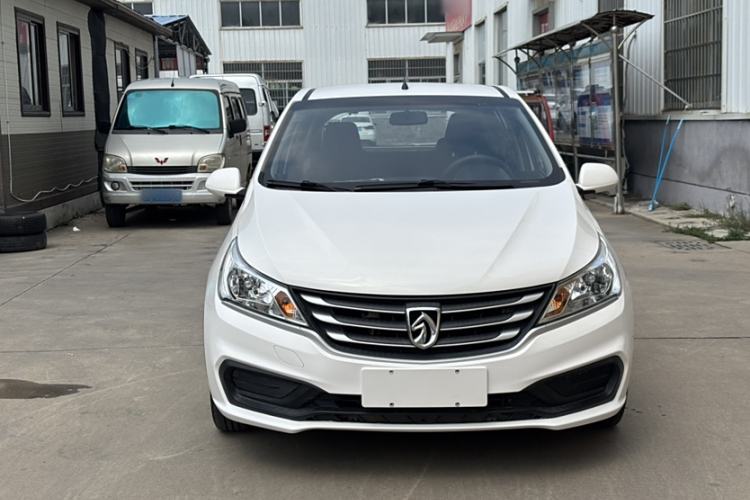 Used Baojun 310 2020 1.2L Manual Comfort Edition Exterior 1