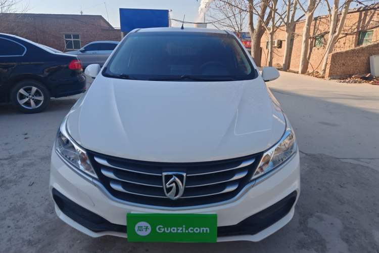 Used Baojun 310 2020 1.2L Manual Comfort Edition Exterior 1