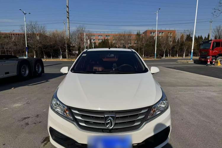 Used Baojun 310 2020 1.2L Manual Comfort Edition Exterior 1