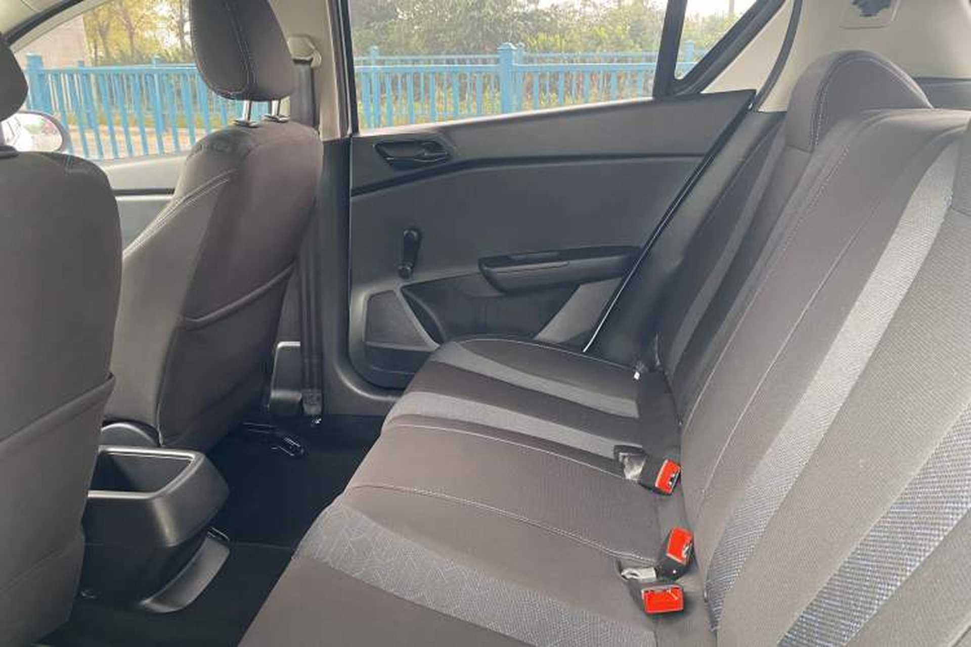 Used Baojun 310 2020 1.2L Manual Value Edition Exterior 11