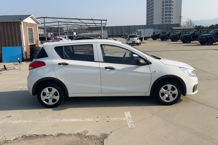 Used Baojun 310 2020 1.2L Manual Value Edition Exterior 2
