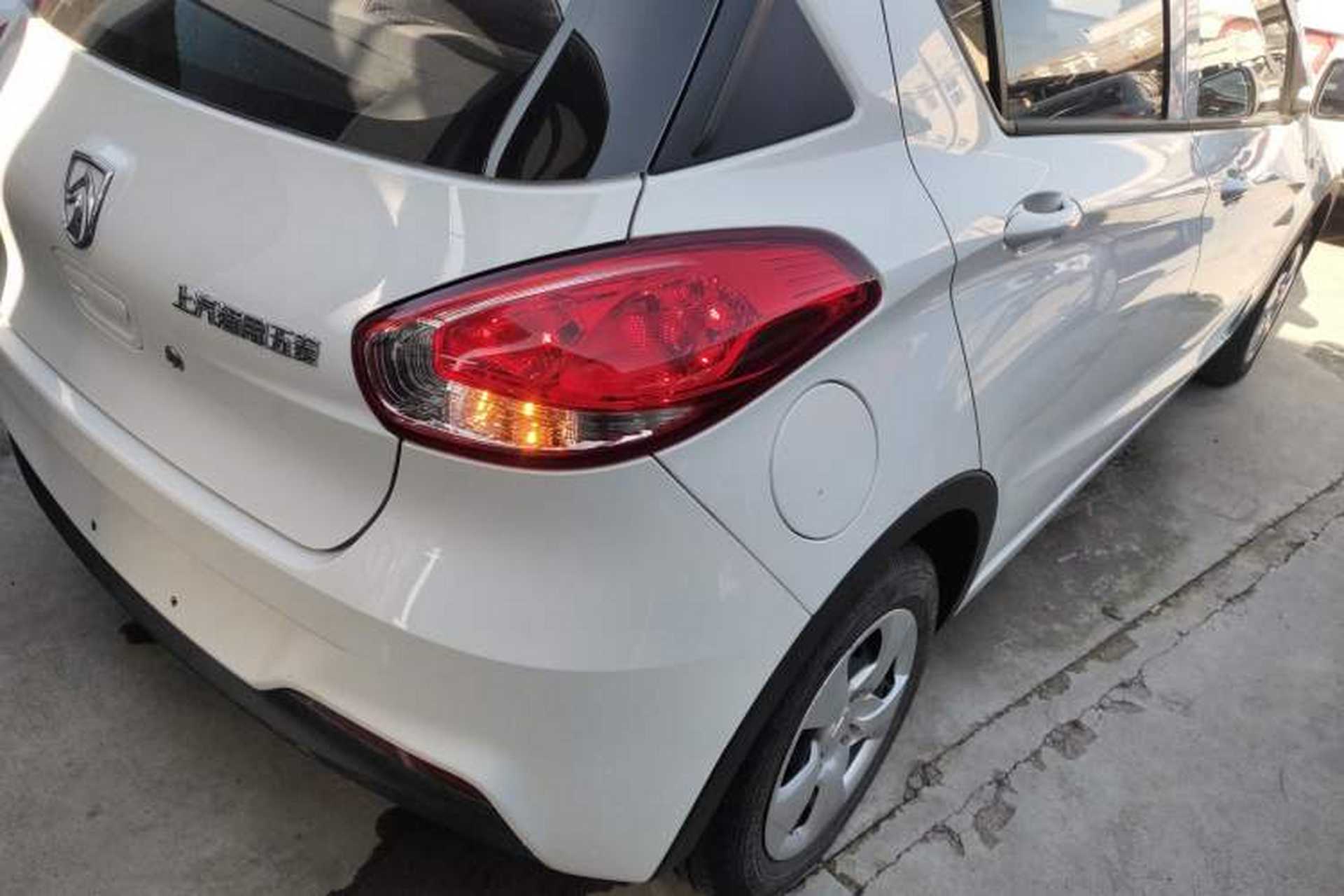Used Baojun 310 2020 1.2L Manual Comfort Edition Exterior 2
