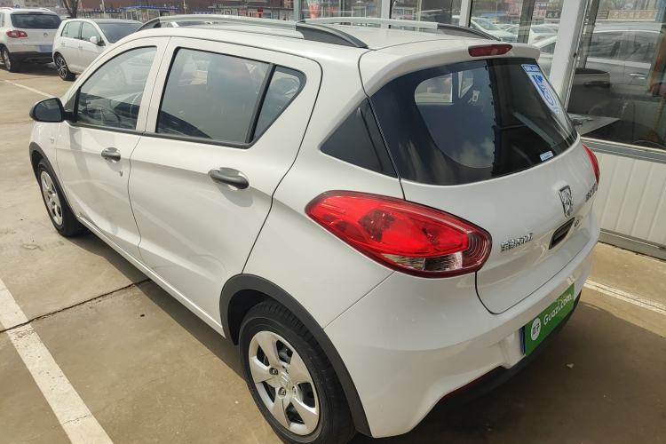 Used Baojun 310 2020 1.2L Manual Value Edition Exterior 2
