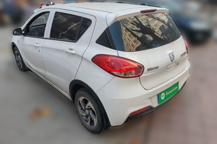Used Baojun 310 2020 1.2L Manual Comfort Edition Exterior 3
