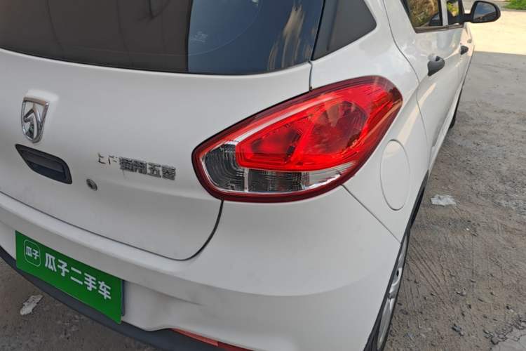 Used Baojun 310 2020 1.2L Manual Value Edition Exterior 3