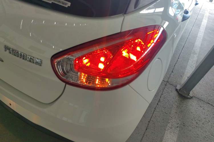 Used Baojun 310 2020 1.2L Manual Value Edition Exterior 3