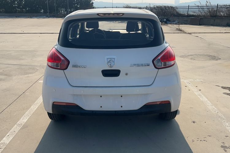 Used Baojun 310 2020 1.2L Manual Value Edition Exterior 4