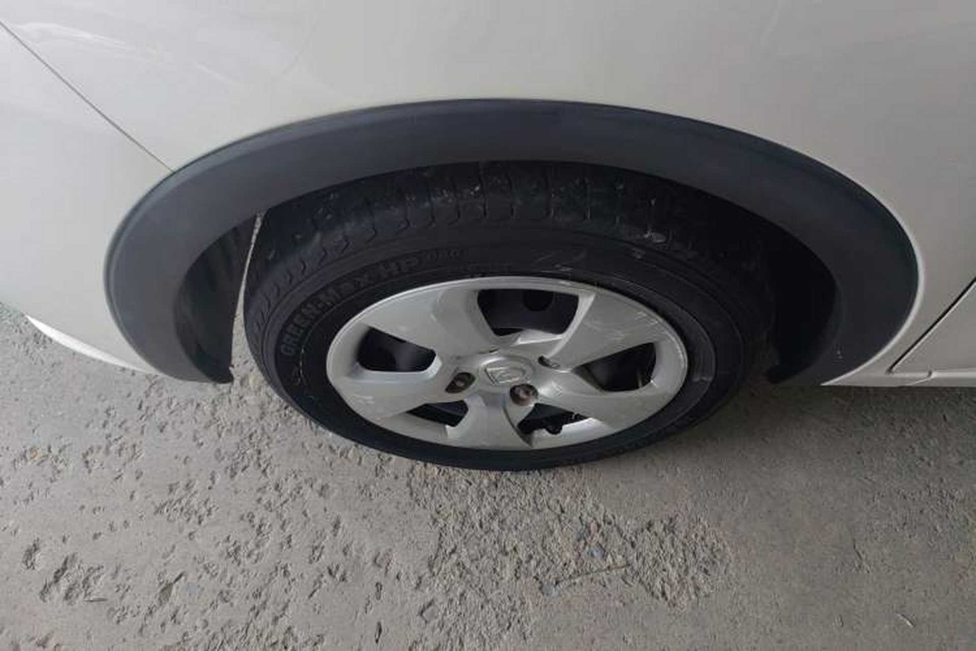 Used Baojun 310 2020 1.2L Manual Value Edition Exterior 4