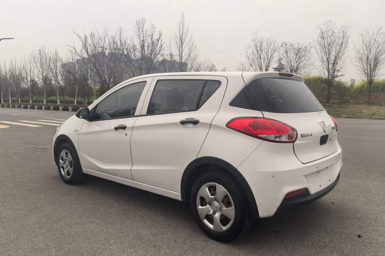 Used Baojun 310 2020 1.2L Manual Value Edition Exterior 4