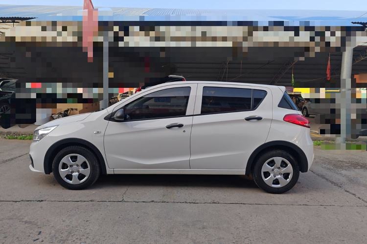 Used Baojun 310 2020 1.2L Manual Value Edition Exterior 5