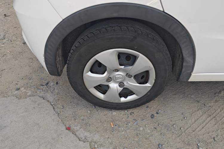 Used Baojun 310 2020 1.2L Manual Value Edition Exterior 5