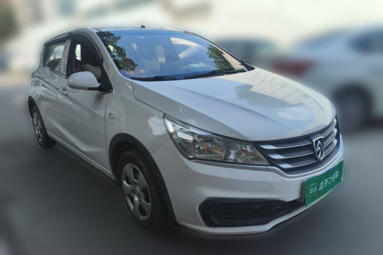 Used Baojun 310 2020 1.2L Manual Comfort Edition Front Right 45 Deg