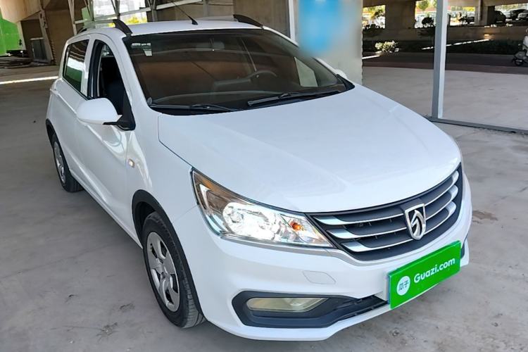 Used Baojun 310 2020 1.2L Manual Comfort Edition Front Right 45 Deg