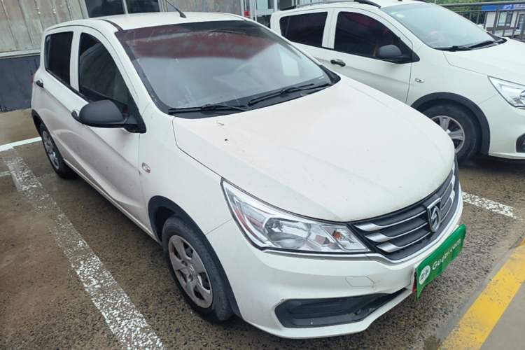 Used Baojun 310 2020 1.2L Manual Value Edition Front Right 45 Deg