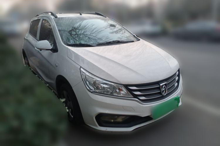 Used Baojun 310 2020 1.2L Manual Comfort Edition Front Right 45 Deg