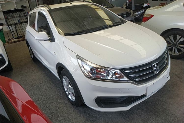 Used Baojun 310 2020 1.2L Manual Comfort Edition Front Right 45 Deg
