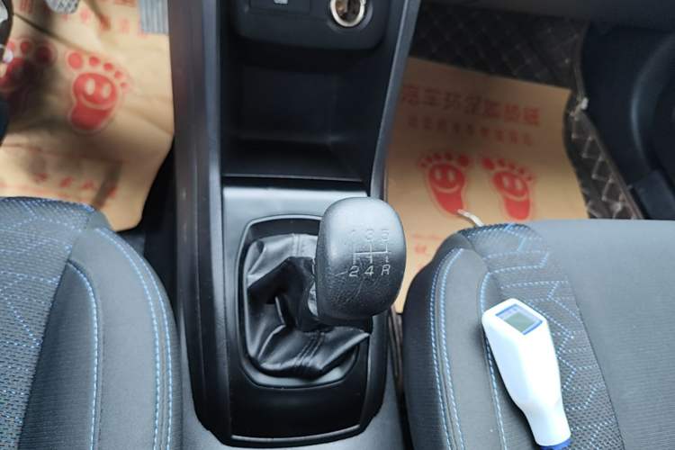 Used Baojun 310 2020 1.2L Manual Comfort Edition Gear Lever