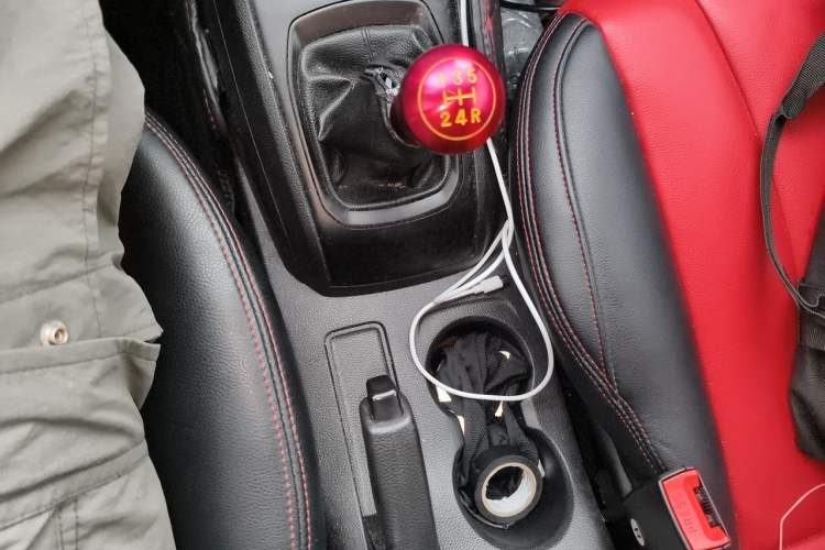 Used Baojun 310 2020 1.2L Manual Comfort Edition Gear Lever