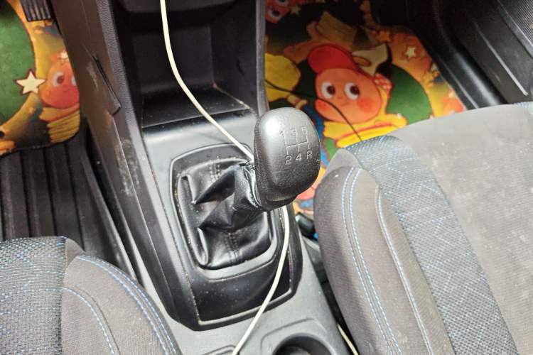 Used Baojun 310 2020 1.2L Manual Comfort Edition Gear Lever
