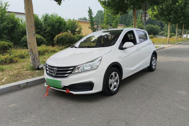 Used Baojun 310 2020 1.2L Manual Comfort Edition Guazi used car, China used car export, Used car for sale, Used cars, Cheapest cars for sale