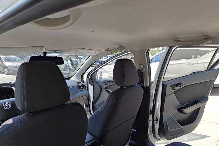 Used Baojun 310 2020 1.2L Manual Comfort Edition Headliner