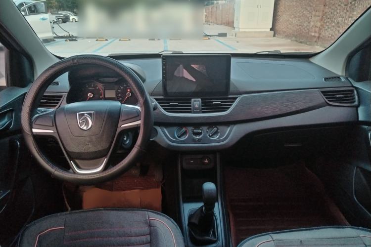 Used Baojun 310 2020 1.2L Manual Comfort Edition Interior 1