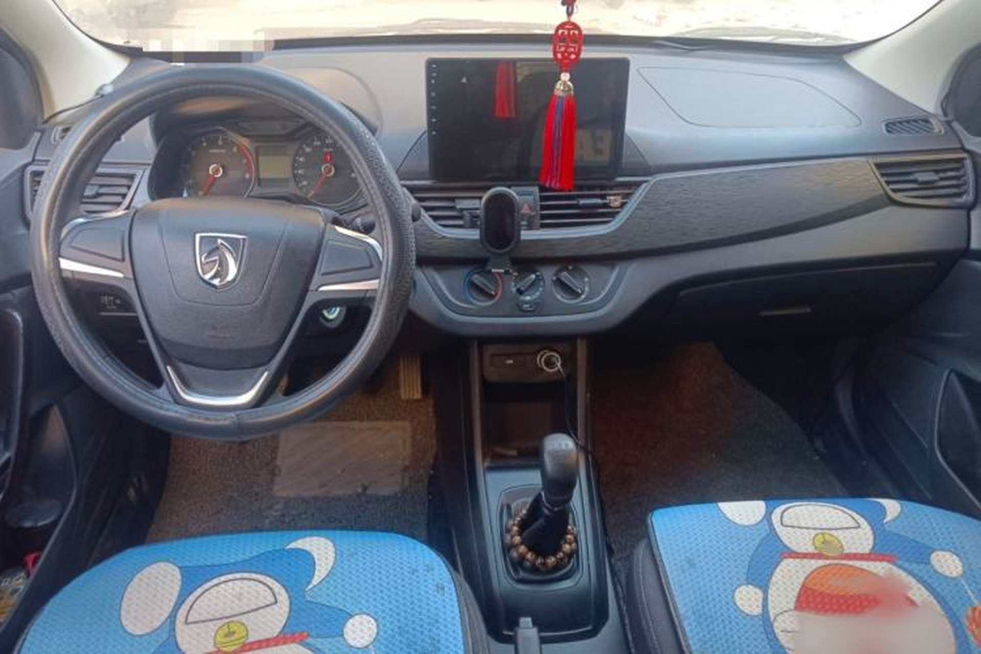 Used Baojun 310 2020 1.2L Manual Comfort Edition Interior 2