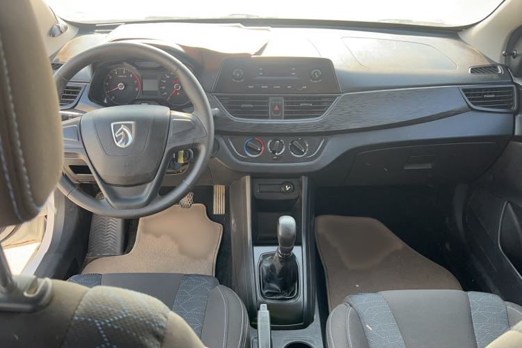 Used Baojun 310 2020 1.2L Manual Value Edition Interior 3