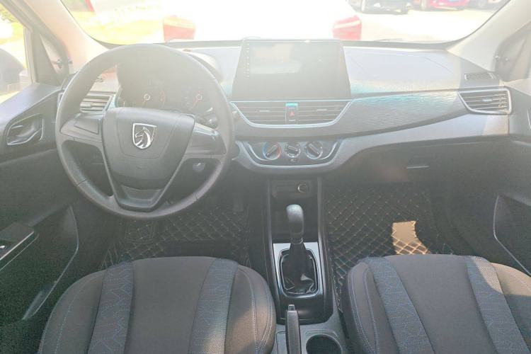 Used Baojun 310 2020 1.2L Manual Value Edition Interior 3