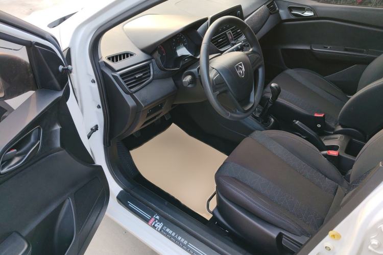 Used Baojun 310 2020 1.2L Manual Value Edition Interior 3