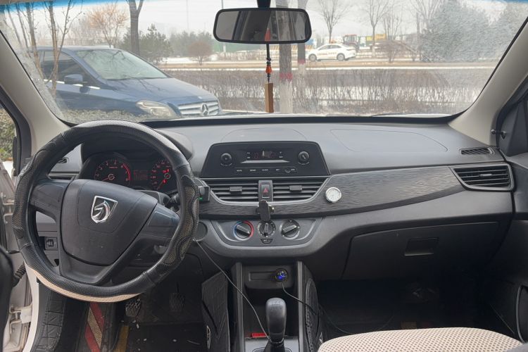 Used Baojun 310 2020 1.2L Manual Value Edition Interior 3