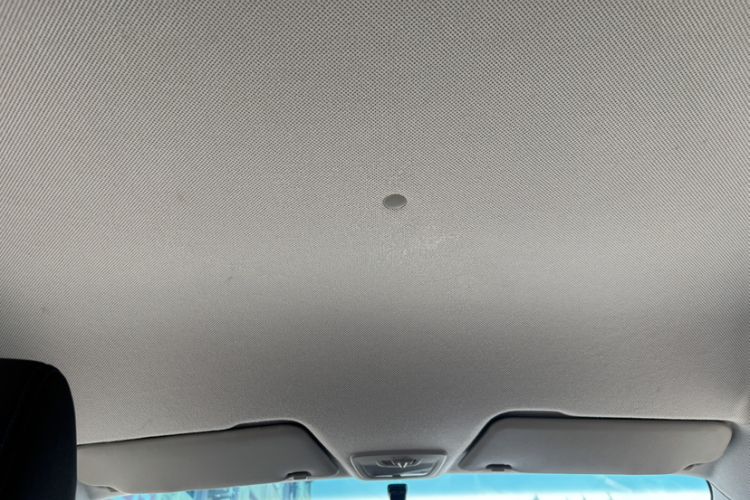Used Baojun 310 2020 1.2L Manual Comfort Edition Interior 4