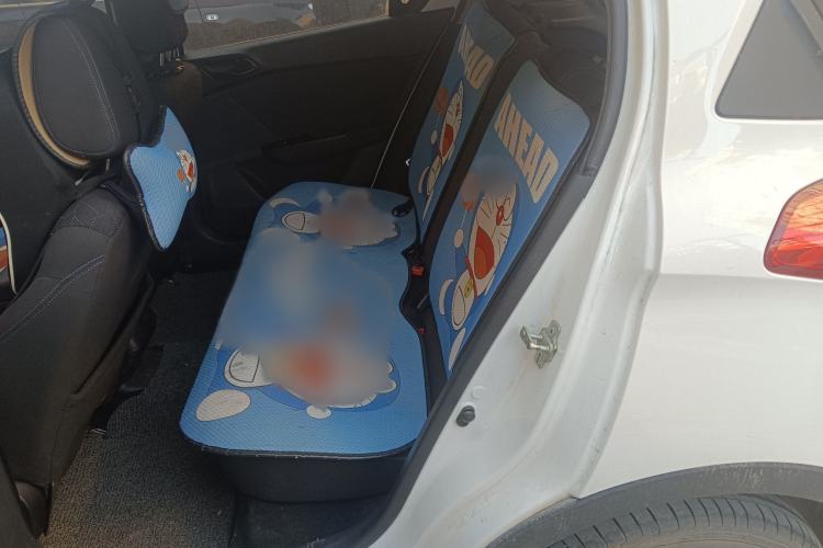 Used Baojun 310 2020 1.2L Manual Comfort Edition Interior 4