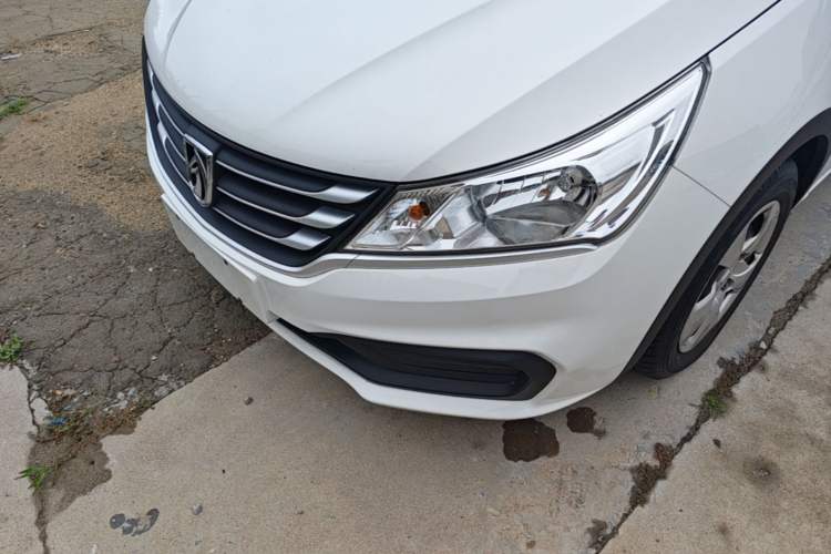 Used Baojun 310 2020 1.2L Manual Comfort Edition Left Front Headlight