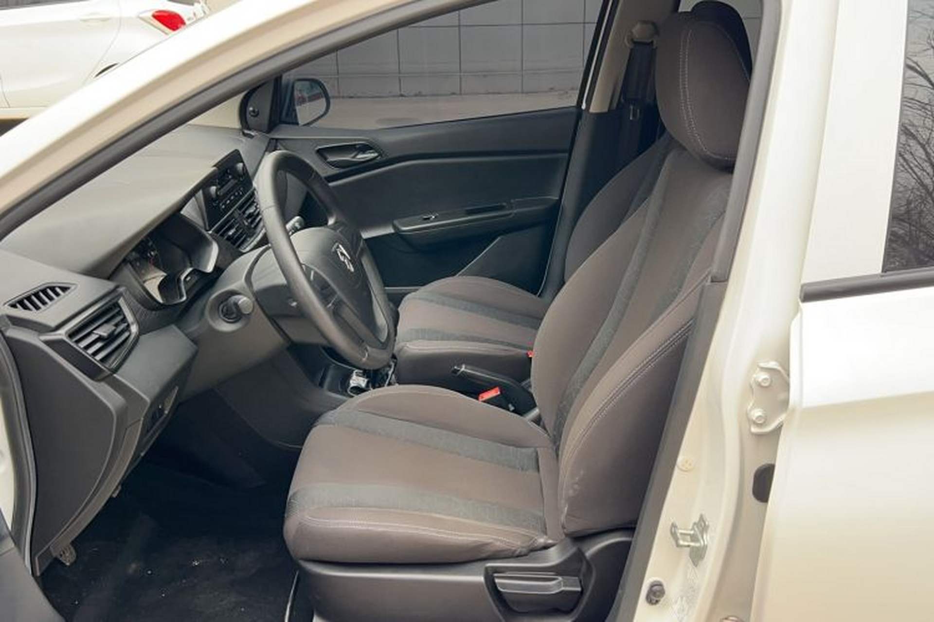 Used Baojun 310 2020 1.2L Manual Value Edition Left Front Seat