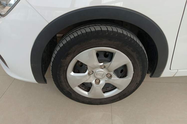 Used Baojun 310 2020 1.2L Manual Comfort Edition Left Front Wheel Hub