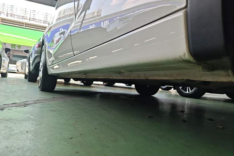 Used Baojun 310 2020 1.2L Manual Value Edition Left Side Sill