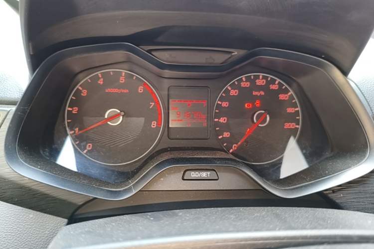 Used Baojun 310 2020 1.2L Manual Value Edition Odometer Close Up