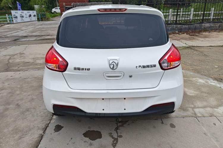Used Baojun 310 2020 1.2L Manual Comfort Edition Rear