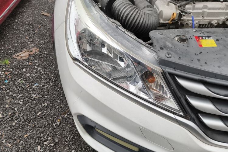 Used Baojun 310 2020 1.2L Manual Comfort Edition Right Front Headlight