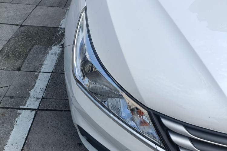 Used Baojun 310 2020 1.2L Manual Comfort Edition Right Front Headlight